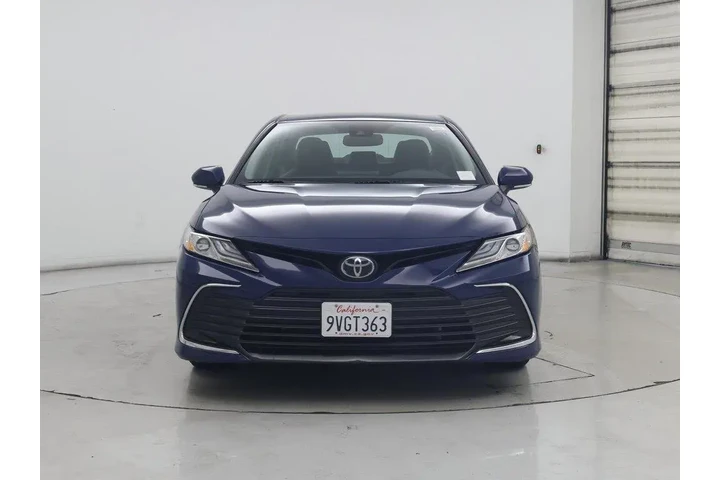 $28998 : Toyota Camry 2024 XLE 4dr Se image 5