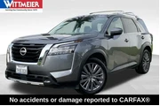 Nissan Pathfinder 2023 SL 4d en Chico