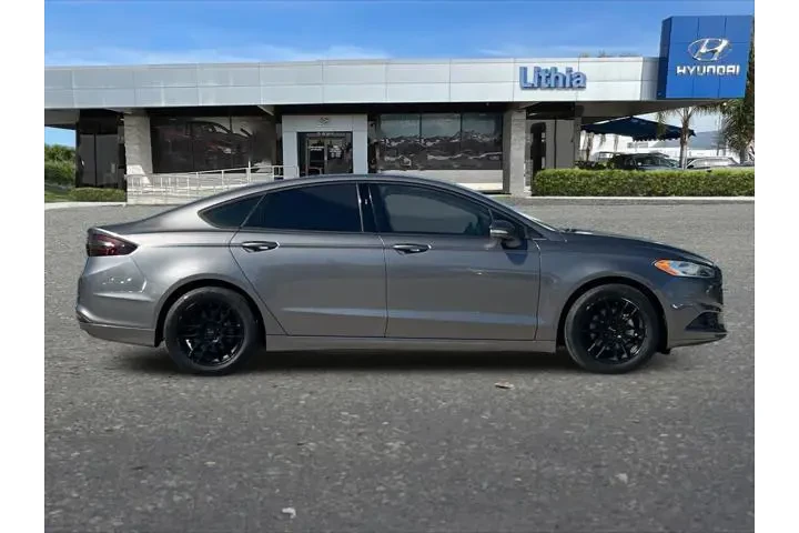 $8989 : Ford Fusion 2014 SE 4dr Seda image 9