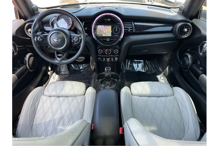 $29997 : 2020 Hardtop 2 Door John Coop image 5