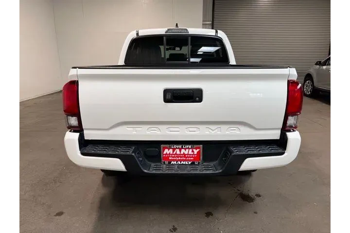 $28980 : Toyota Tacoma 2021 image 4