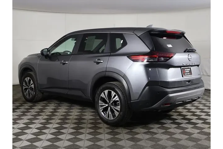 $17993 : Nissan Rogue 2023 SV 4dr Cro image 7