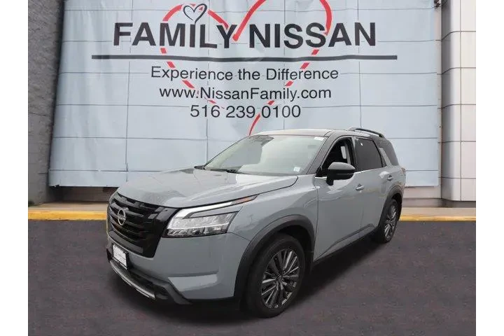 $38625 : Nissan Pathfinder 2024 AWD S image 6