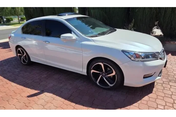 $3500 : Honda Accord 2014 image 7