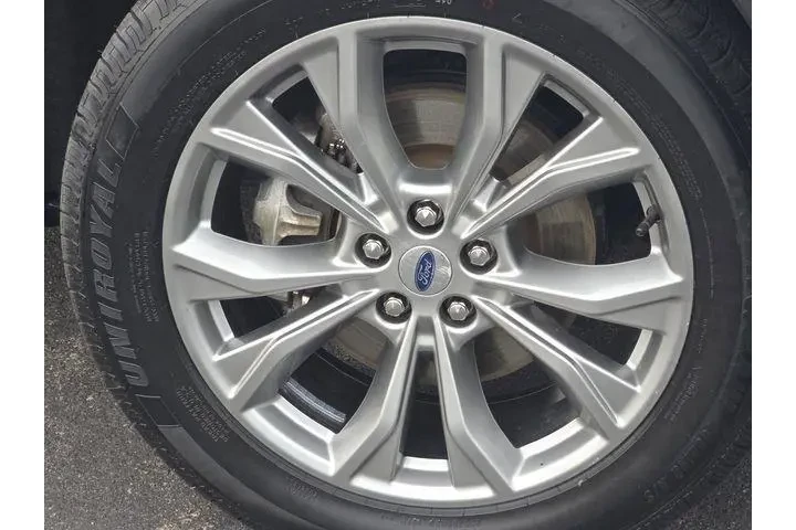 $32287 : Ford Explorer 2023 AWD Limit image 9