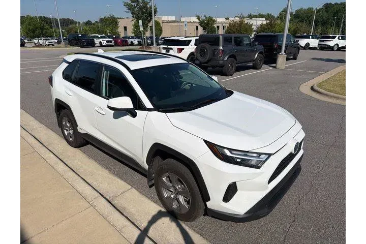 $35645 : Toyota RAV4 Hybrid 2024 AWD image 8