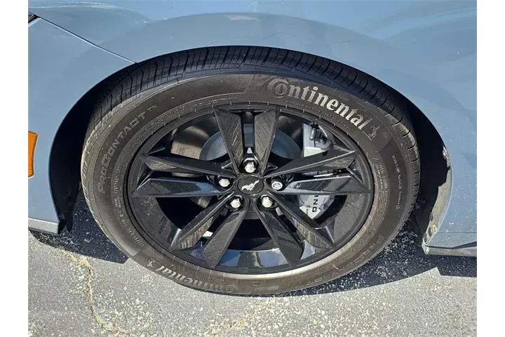 $39990 : Ford Mustang 2025 GT 2dr Fas image 6