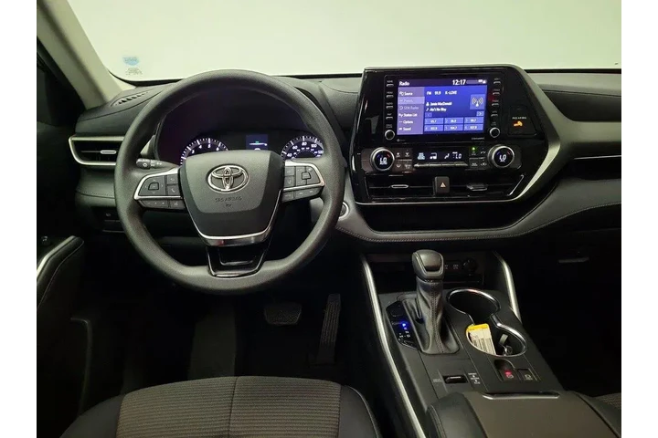 $27998 : Toyota Highlander 2021 L 4dr image 10