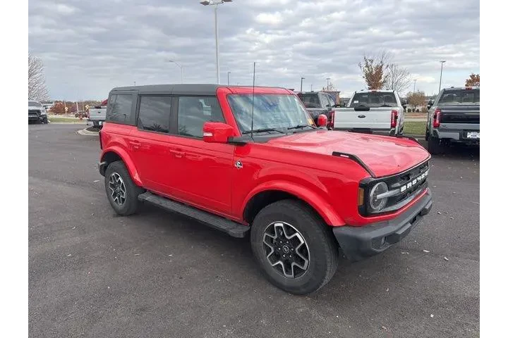 $40000 : Ford Bronco 2023 4x4 Base 4d image 1