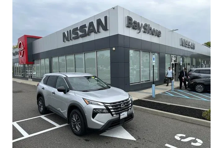 $20101 : Nissan Rogue 2024 AWD S 4dr image 1