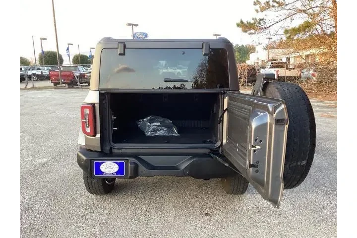 $39000 : Ford Bronco 2022 4x4 Outer B image 9