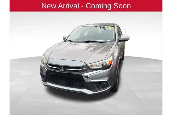 $8987 : Mitsubishi Outlander Sport 2 image 2