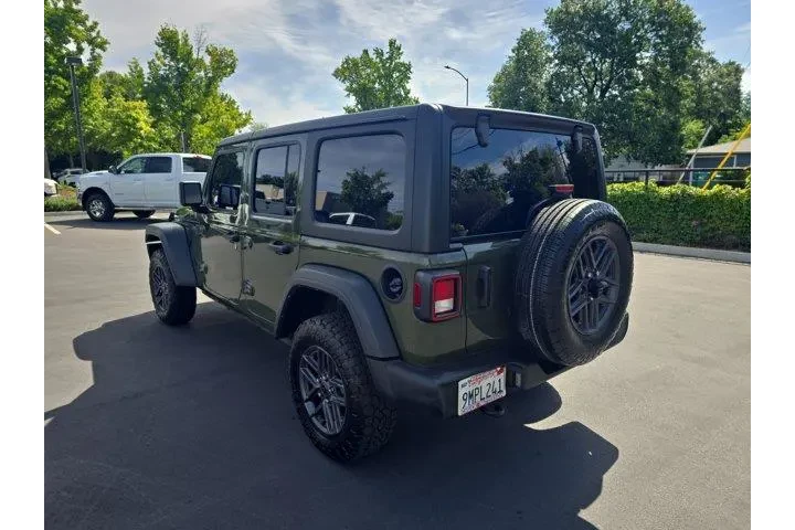 $33995 : Jeep Wrangler 2024 4x4 Sport image 5