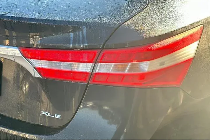 $15990 : Toyota Avalon 2015 Limited 4 image 6