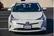 $14945 : Toyota Prius 2016 Four Touri thumbnail