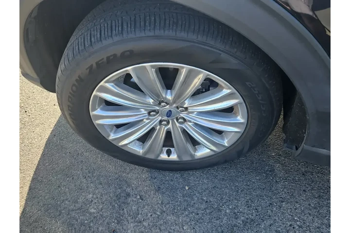 $28500 : Ford Explorer 2023 Limited 4 image 3