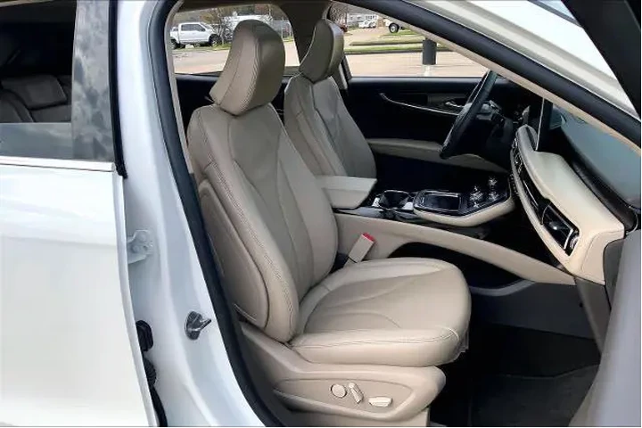 $32358 : Lincoln Nautilus 2021 Reserv image 8