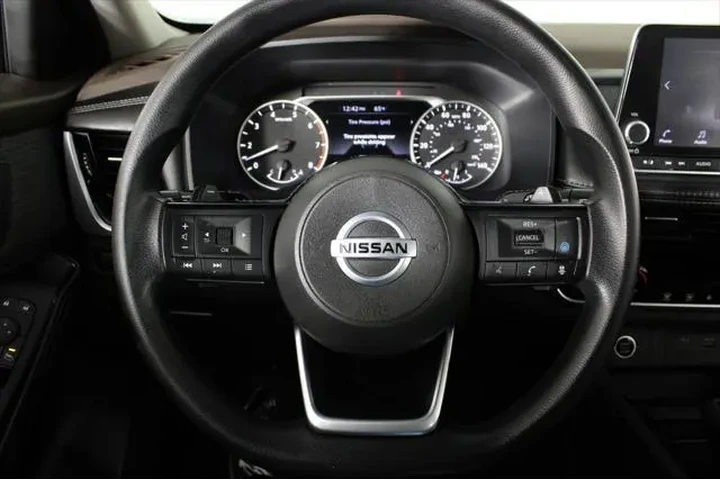 $17964 : Nissan Rogue 2021 SV 4dr Cro image 10