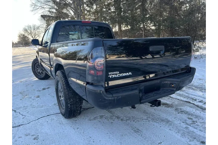 $11995 : 2011 Tacoma image 5