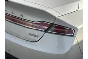 $17983 : Lincoln MKZ Hybrid 2019 Rese thumbnail