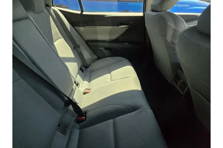 $29991 : Toyota Camry 2026 SE 4dr Sed image 4