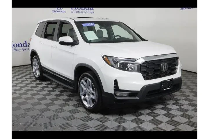 $34875 : Honda Passport 2024 AWD EX-L image 1
