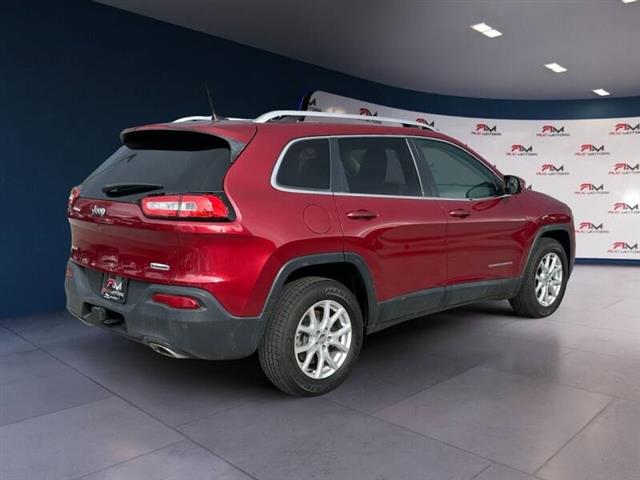 2016 Cherokee Latitude image 6