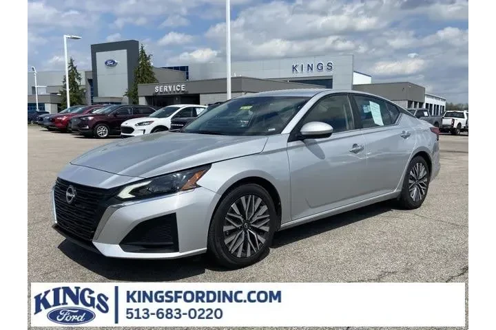 $21897 : Nissan Altima 2024 2.5 SV 4d image 1