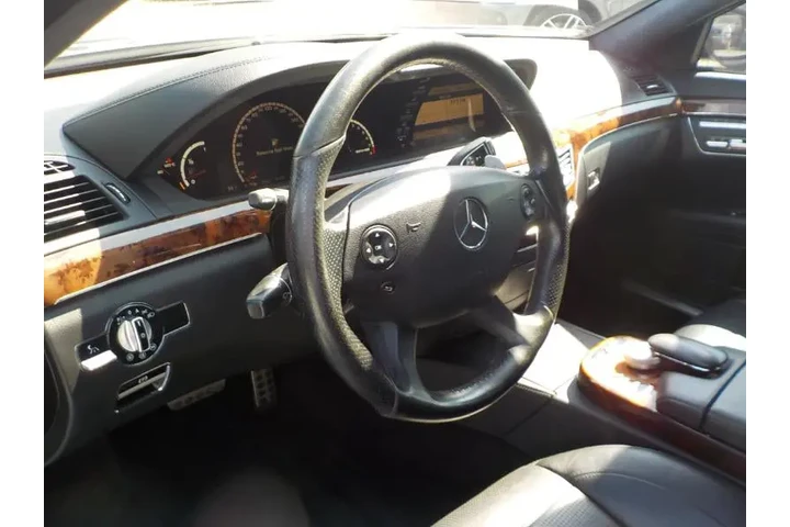 $14899 : 2009 AMG® S 63 image 10