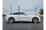 $30312 : Chevrolet Camaro 2023 LT 2dr thumbnail
