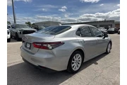$18888 : Toyota Camry 2024 LE 4dr Sed thumbnail