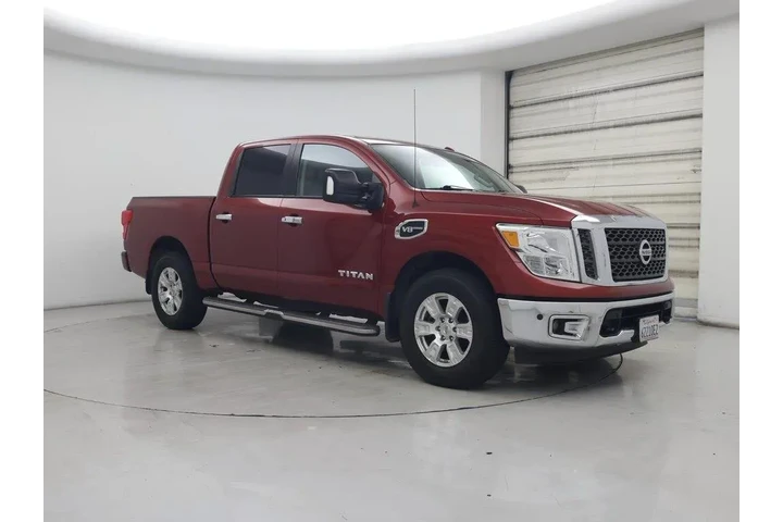$28998 : Nissan Titan 2017 4x4 SV 4dr image 1