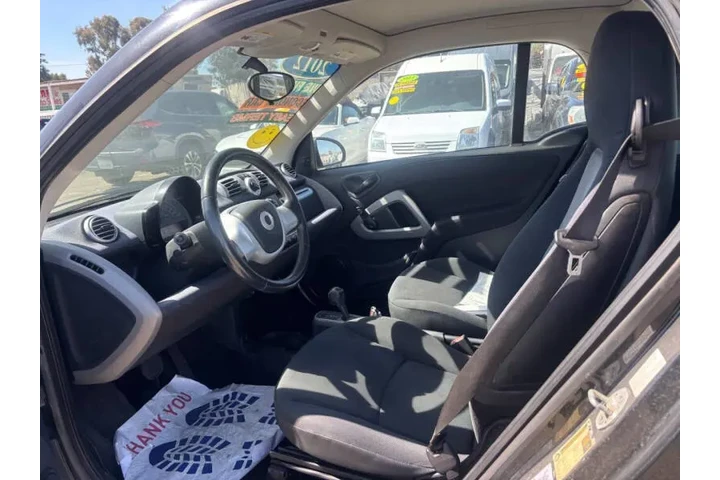 $7599 : 2012 fortwo pure image 10