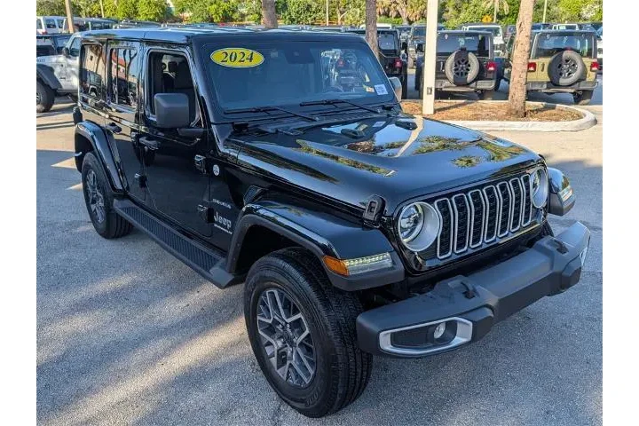 $39988 : Jeep Wrangler 2024 4x4 Sahar image 2