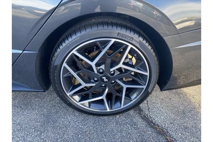 $18500 : Hyundai SONATA 2021 N Line 4 image 9