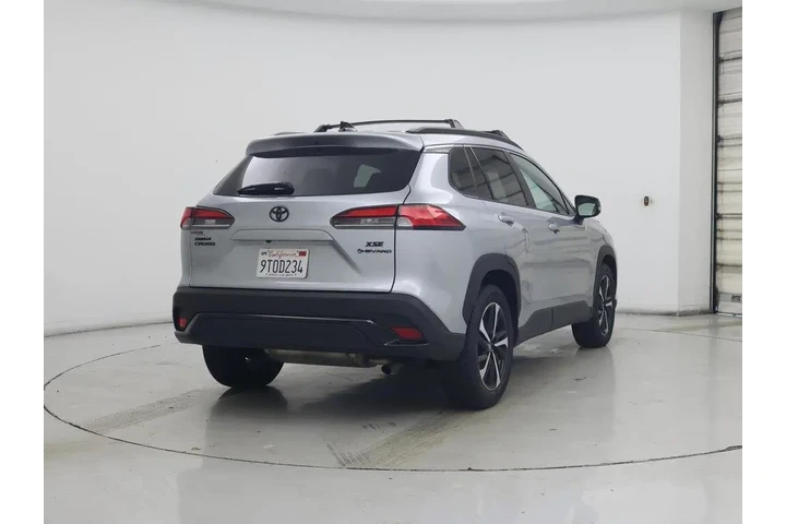 $35998 : Toyota Corolla Cross Hybrid image 8