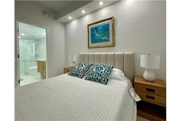 $6500 : Rental property with 2 bedro image 8