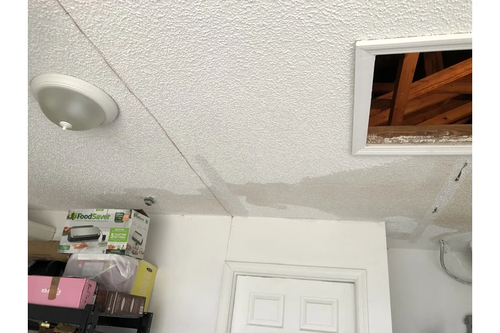 Magic drywall and junk removal image 6