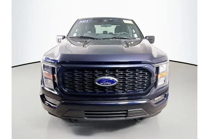 $40000 : Ford F-150 2023 4x4 XL 4dr S image 2