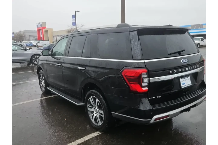 $34000 : Ford Expedition 2023 4x2 Lim image 6