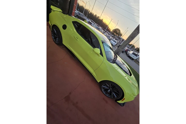 $57499 : Camaro 2021( Coupé) image 2