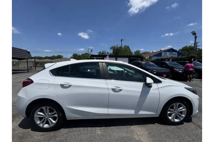 $16995 : 2019 Cruze LT image 6