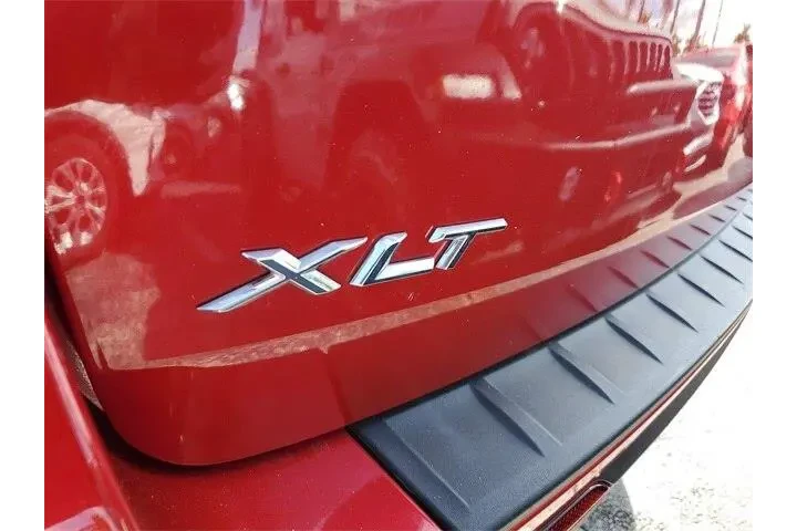 $23990 : Ford Explorer 2022 XLT 4dr S image 5