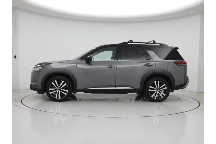 $33998 : Nissan Pathfinder 2023 Plati image 3