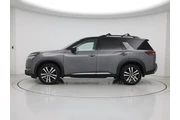 $33998 : Nissan Pathfinder 2023 Plati thumbnail