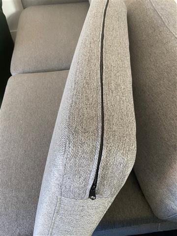 $300 : REMATO SOFA COMO NUEVO image 2