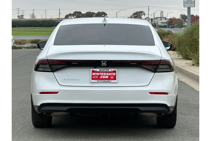 $28771 : Honda Accord 2023 EX 4dr Sed image 5