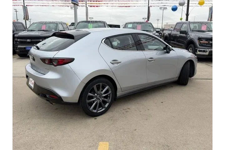 $14874 : Mazda Mazda3 Hatchback 2019 image 5