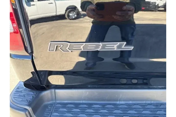 $39953 : Ram 1500 2022 4x4 Rebel 4dr image 9