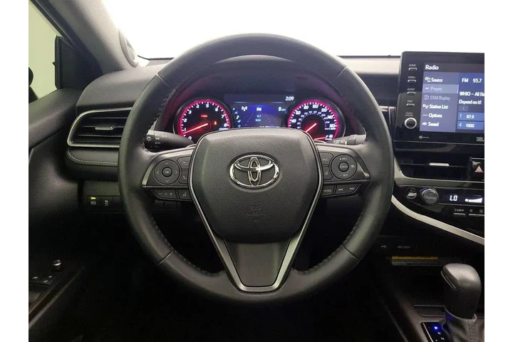 $30998 : Toyota Camry 2021 XSE V6 4dr image 10